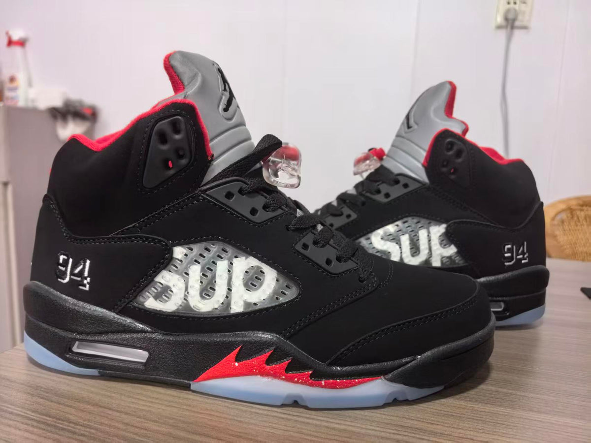 Supreme x Air Jordan 5 Retro 'Black'