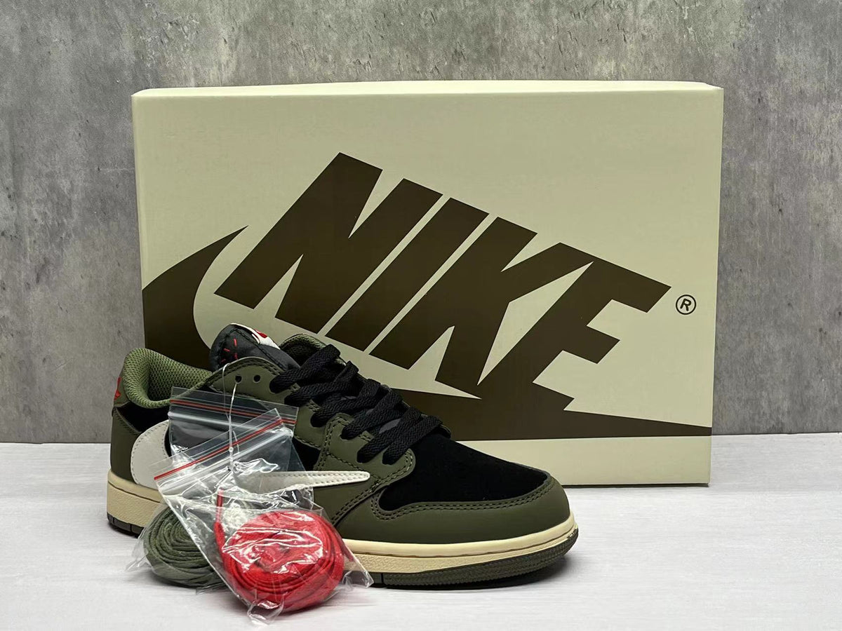 Travis Scott x Air Jordan 1 Low OG 'Medium Olive'