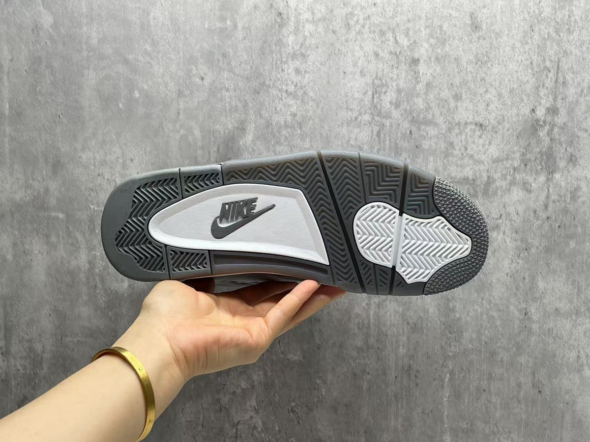Air Jordan 4 Retro “Cool Grey” 2019