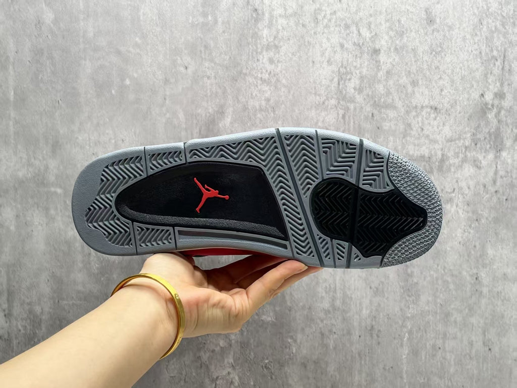 Air Jordan 4 Retro “Toro Bravo”
