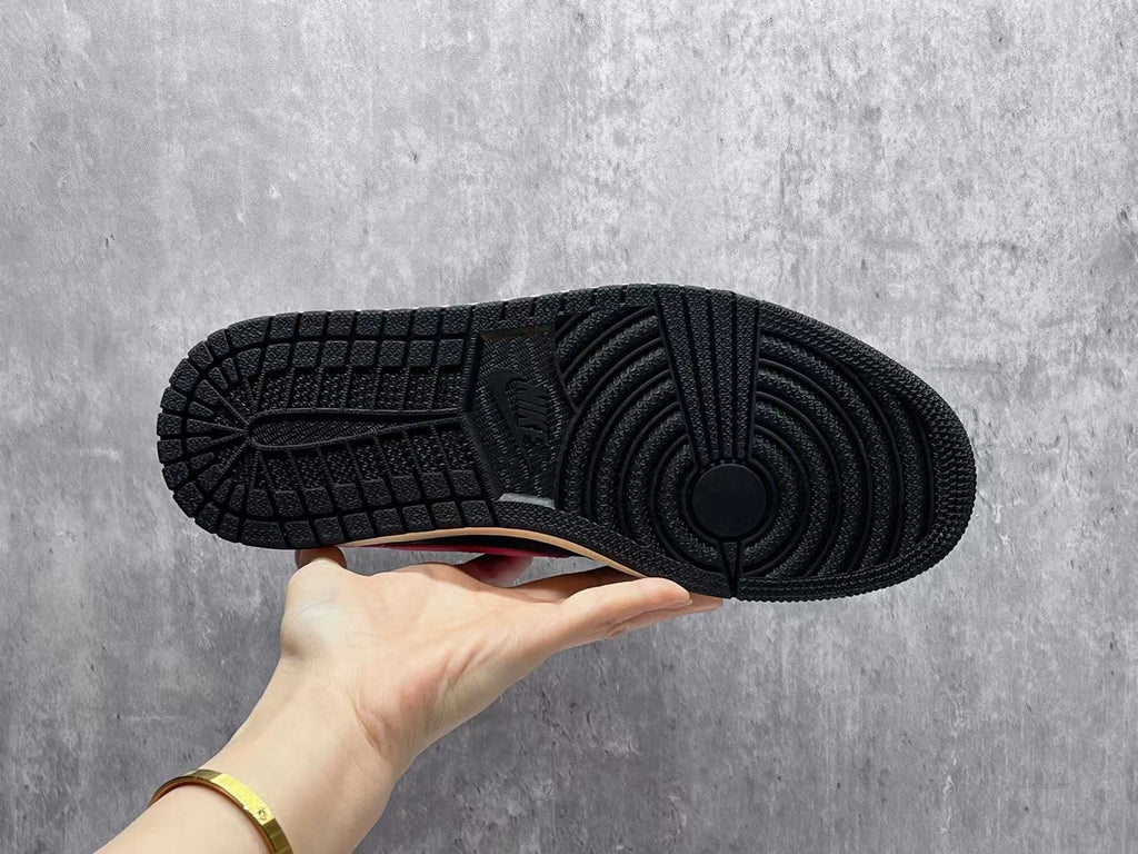 Nike Air Jordan 1 Retro Low OG 'Banned' Sneakers, Black / Varsity Red