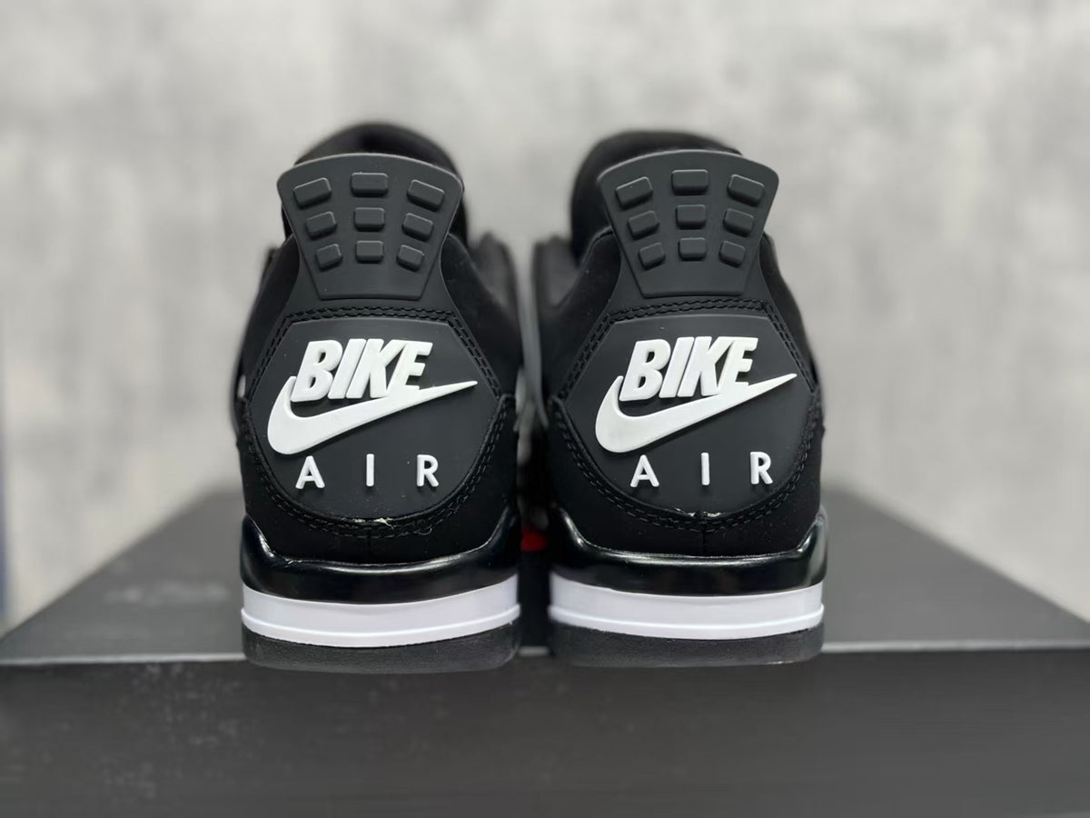 Air Jordan 4 Retro “Motorsports Alternate” – 2017
