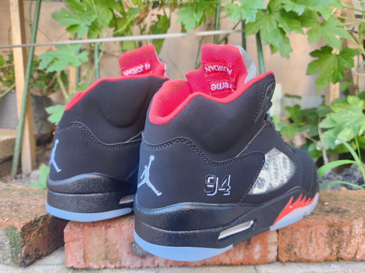 Supreme x Air Jordan 5 Retro 'Black'