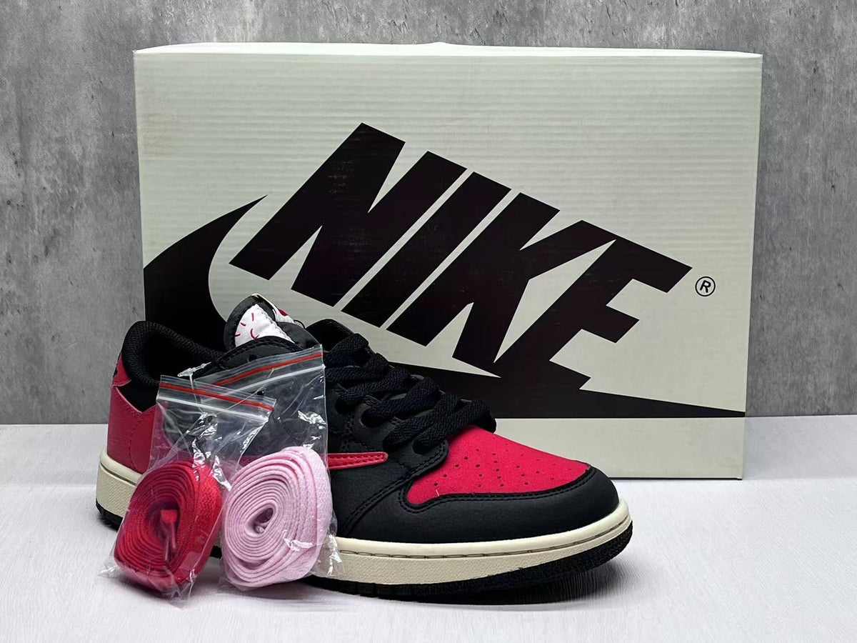 Nike Air Jordan 1 Retro Low OG 'Banned' Sneakers, Black / Varsity Red