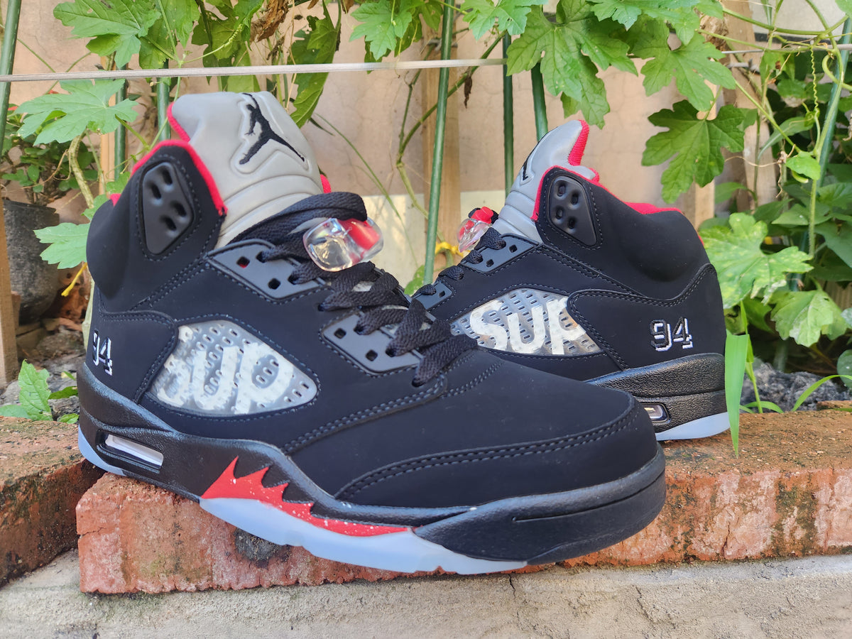 Supreme x Air Jordan 5 Retro 'Black'