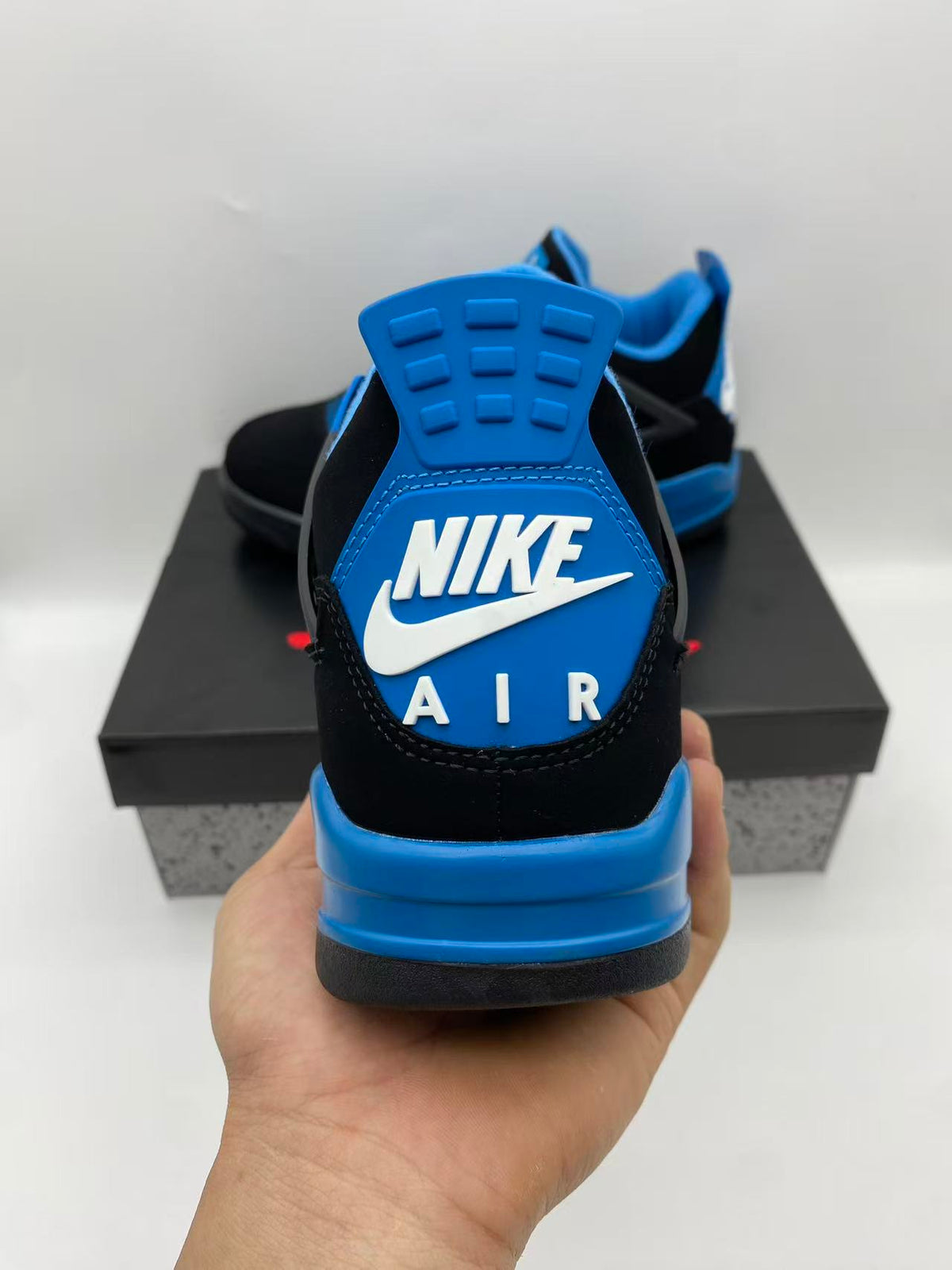 Air Jordan 4 Retro 'Blue Thunder' Black Photo Blue