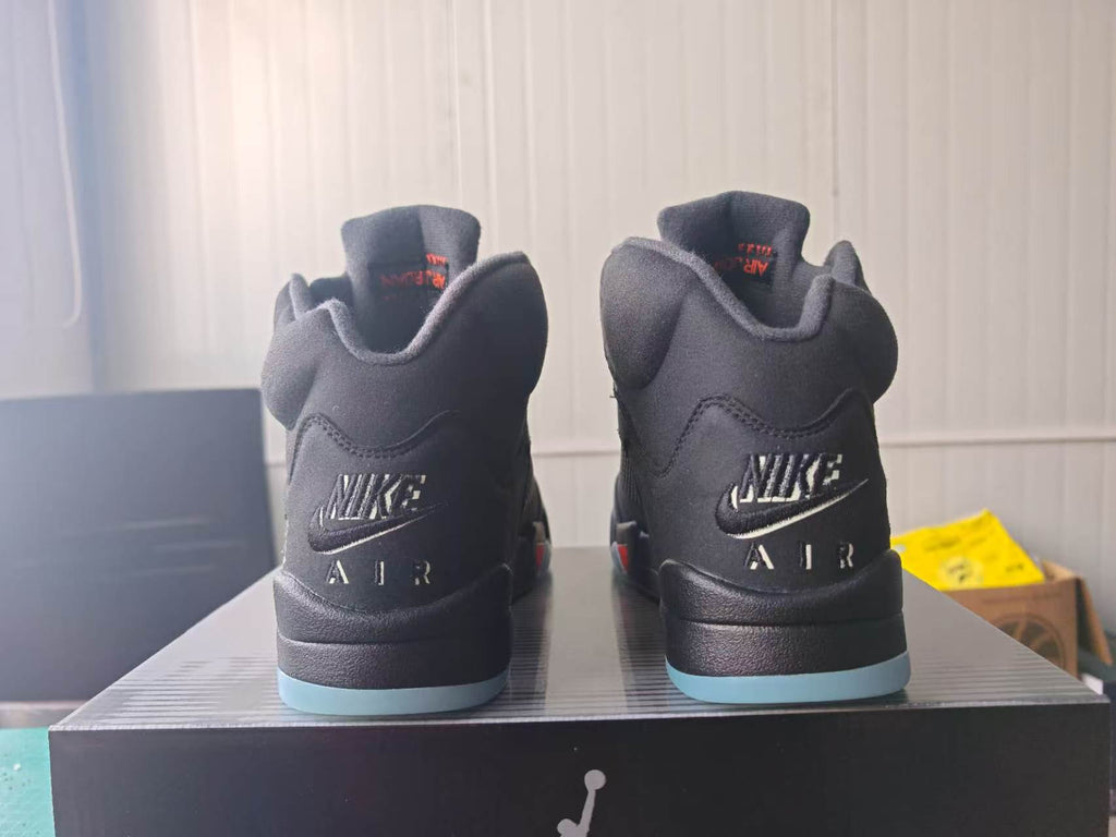 Air Jordan 5 Retro 'Halloween' 2026