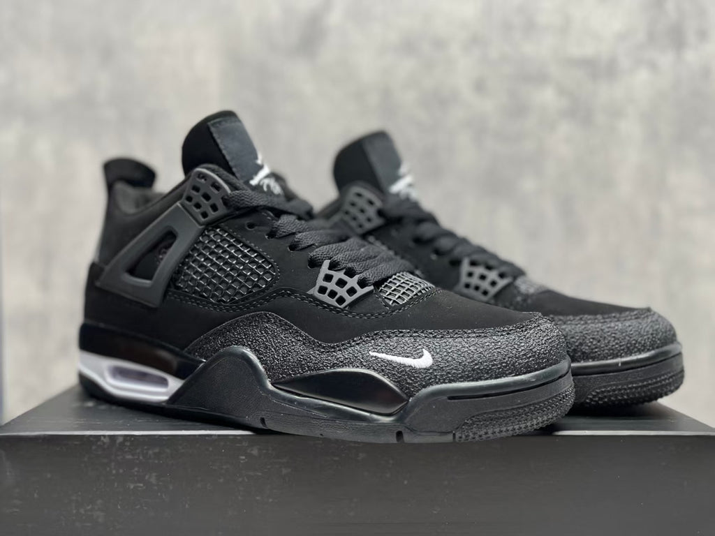 Air Jordan 4 Retro “Motorsports Alternate” – 2017