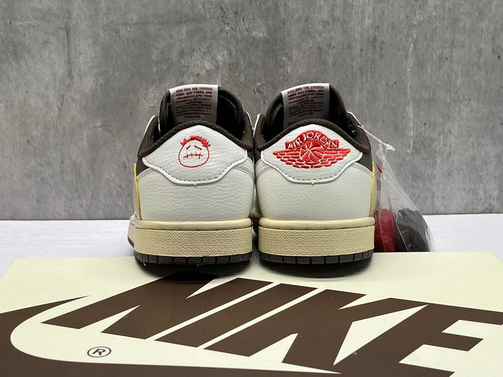 Travis Scott x Air Jordan 1 Low 'Reverse Mocha' 2019