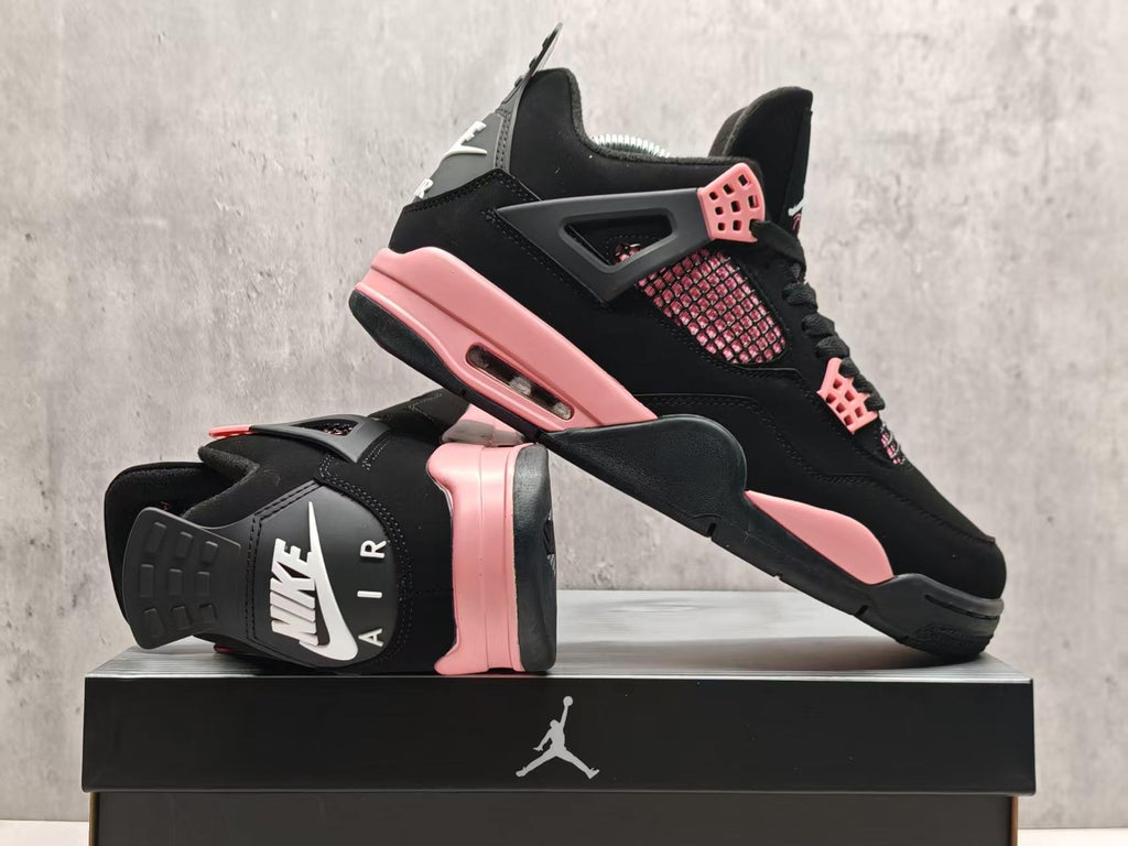 Air Jordan 4 'Pink Thunder'