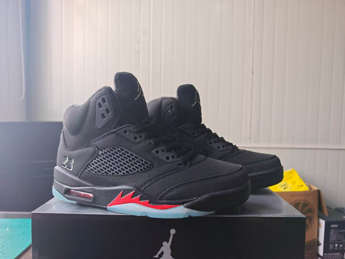 Air Jordan 5 Retro 'Halloween' 2026